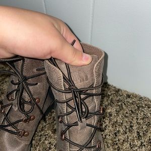 Brand new leather north face boots